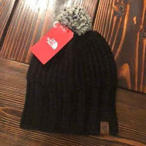 NWT The North Face woman’s winter hat